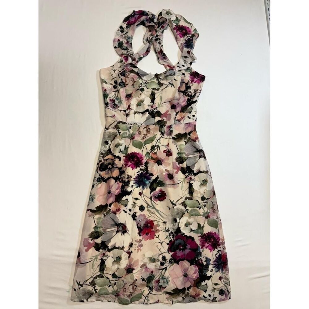 Amour-vert Women's Cream and Pink Dress